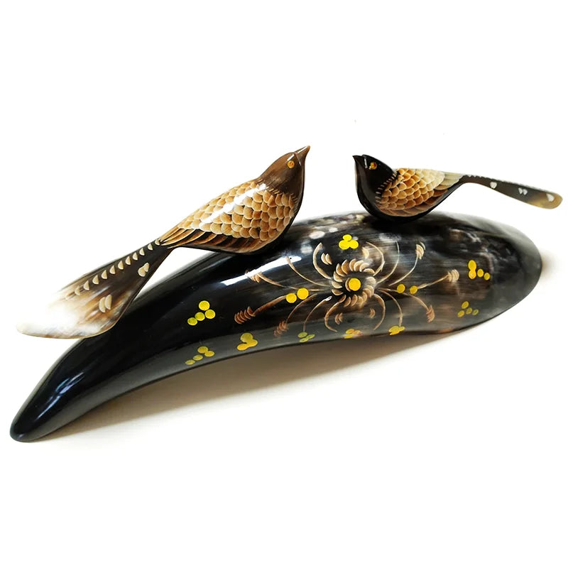 Decorative Pair Birds on Horn Sculpture.